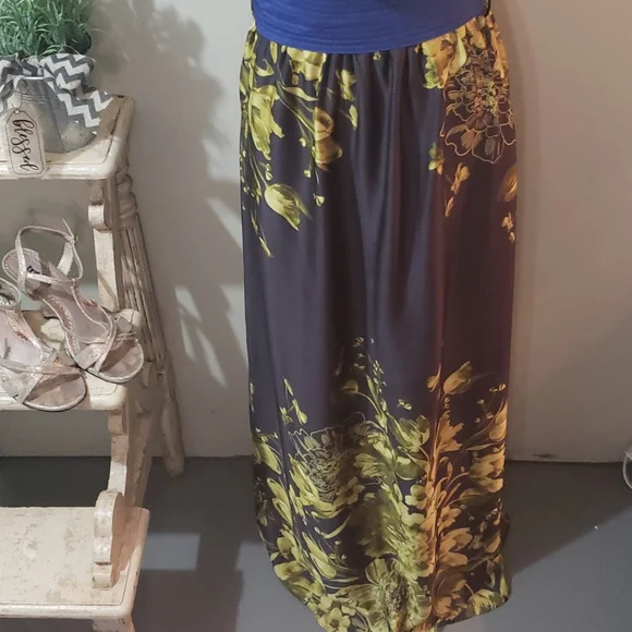 Strapless L boutique long floral maxi dress - Picture 3 of 16